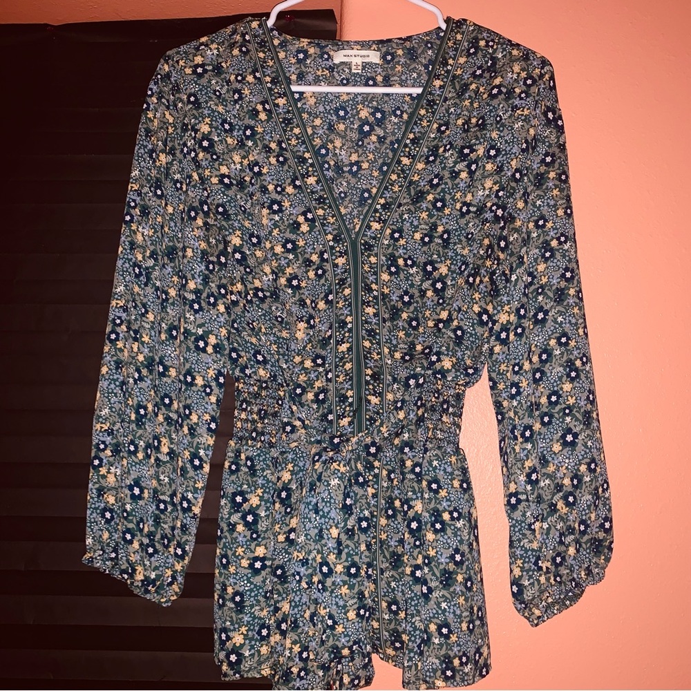 Max Studio flower print blouse